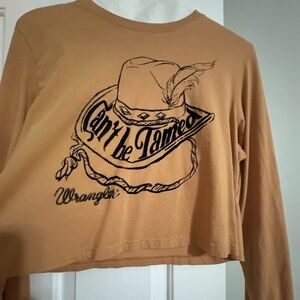 Wrangler shirt “can’t be tamed” size medium